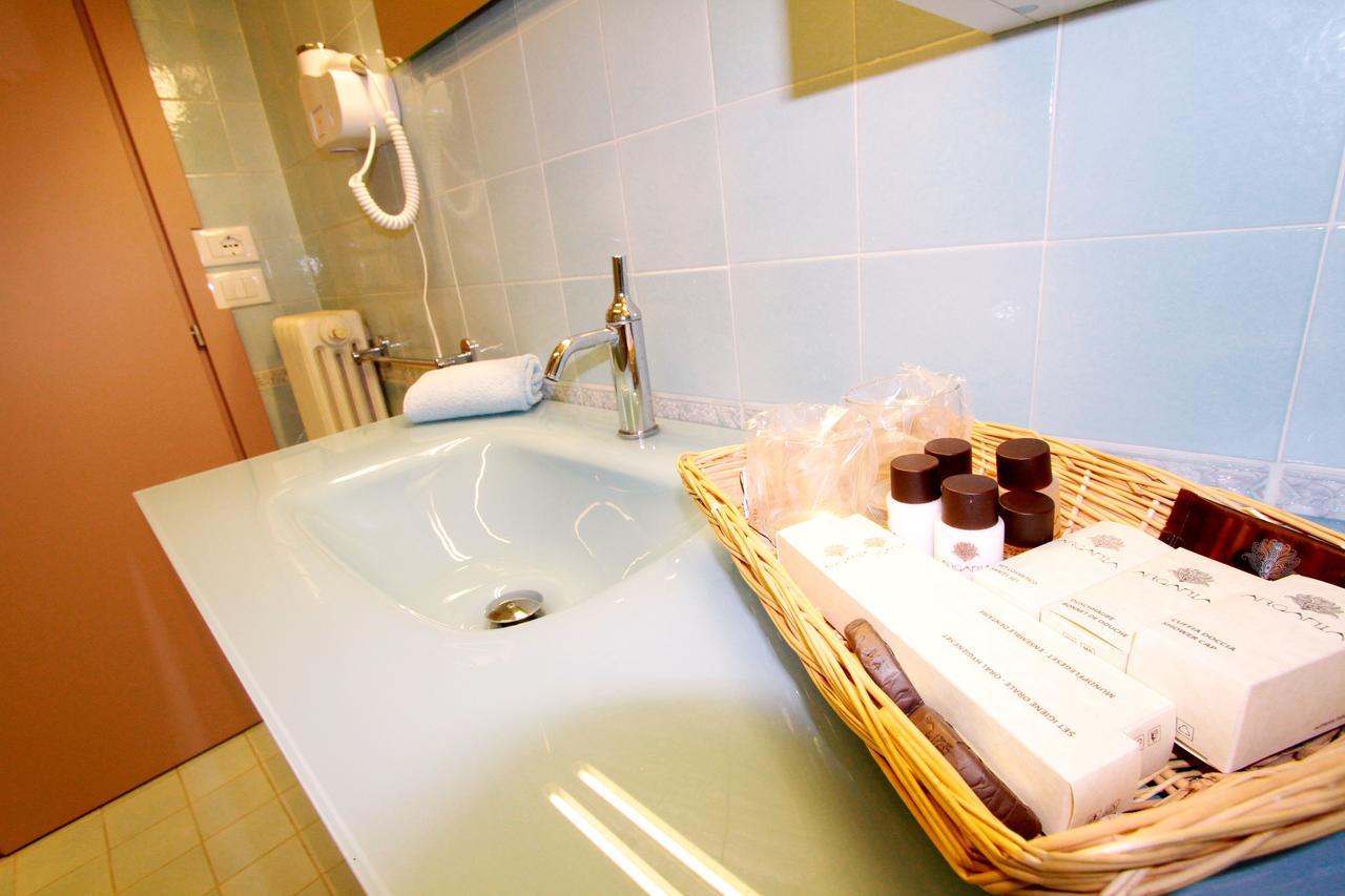 Villa Paola B&B Сиена Экстерьер фото